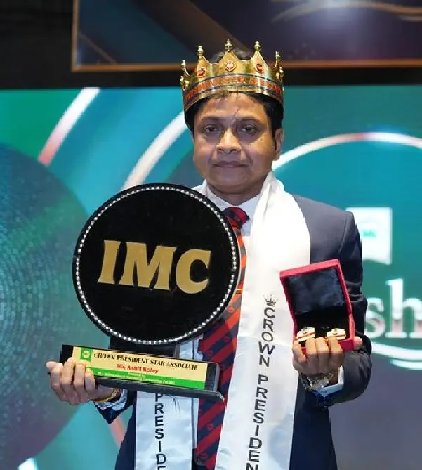 Crown President Star Associate